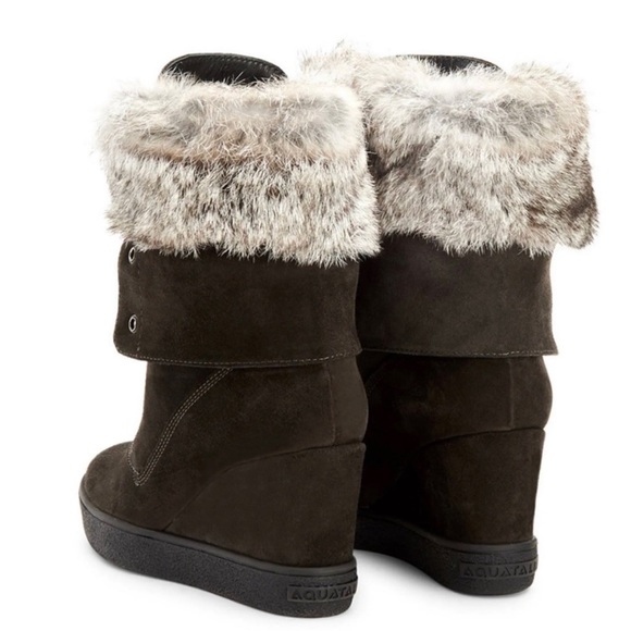 Like New! Aquatalia Cordelia High Wedge Boots with Fur Trim | Size 7 - Picture 2 of 7